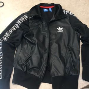 Adidas Bomber